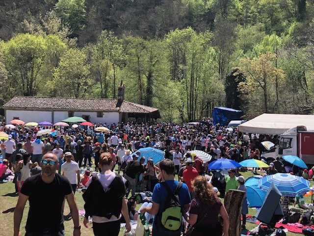 Fiestas de la Flor en Lena